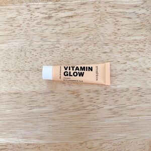 🎀2/16🎀 7 ML Smashbox Vitamin Glow Primer Mini